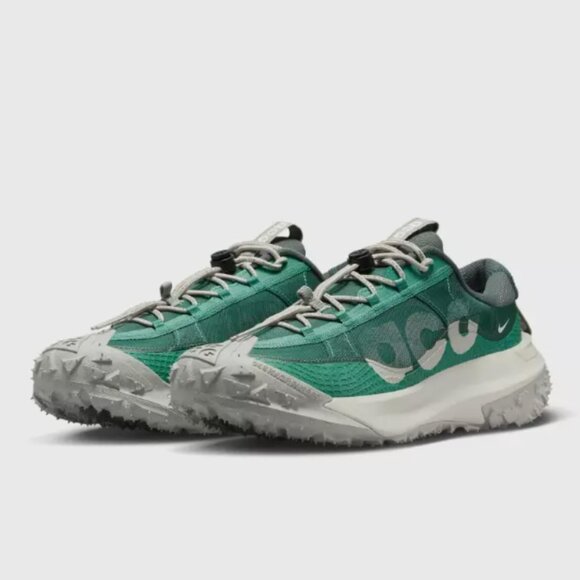Nike ACG Mountain Fly 2 Low Shoes 'Vintage Green' Expeditedship - Picture 1 of 8
